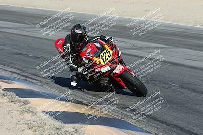 media/Dec-04-2025-Racers Edge (Thu) [[5ebc9f124d]]/3-B Group/7-Session 4 (Turn 10 Inside)/